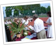 (16/20): Rodzice otrzymali listy gratulacyjne